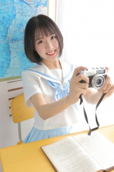 爸爸吃女儿的小兔子